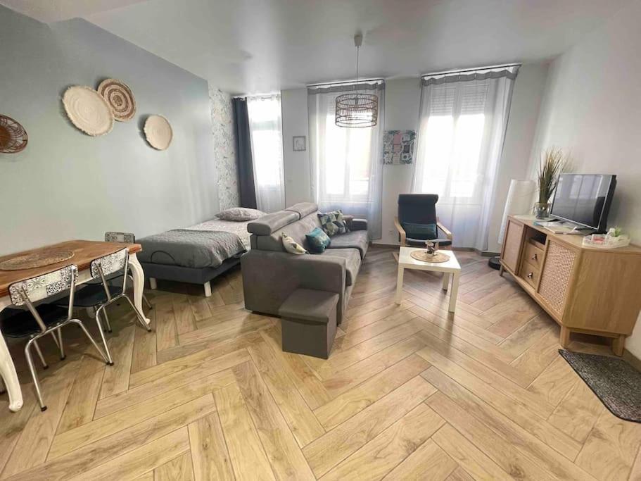 F2 Rez De Chaussee O Meuble De Pithiviers Ngoại thất bức ảnh